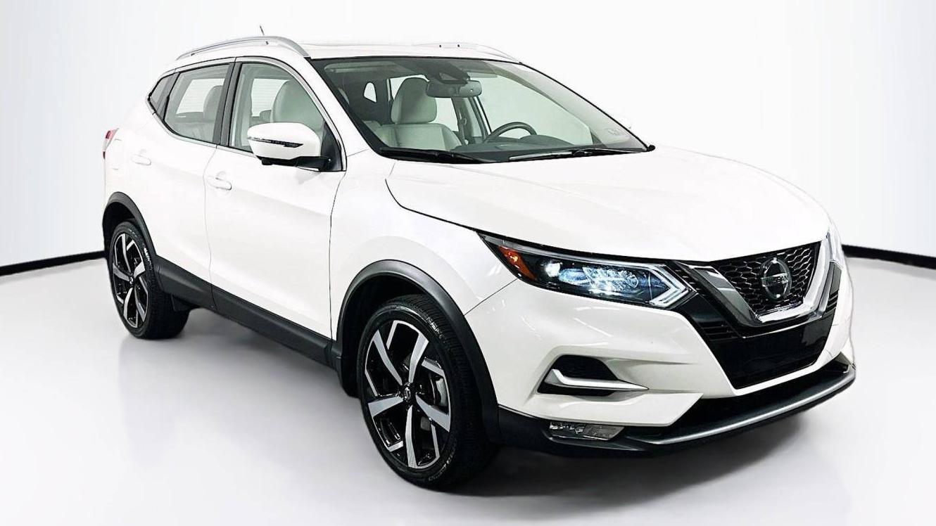 NISSAN ROGUE SPORT 2022 JN1BJ1CWXNW485220 image